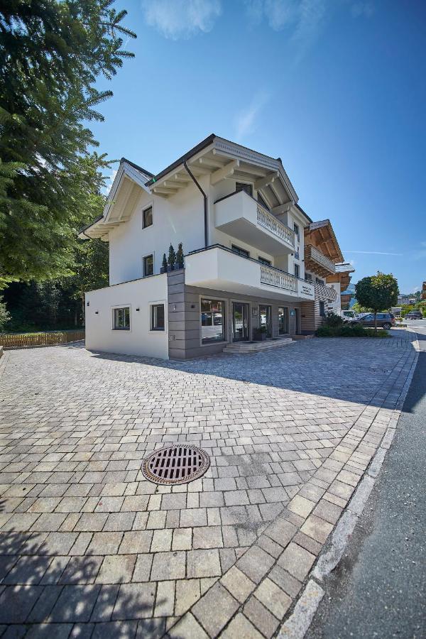 Huettl Relax Appartements Saalbach-Hinterglemm Exterior photo